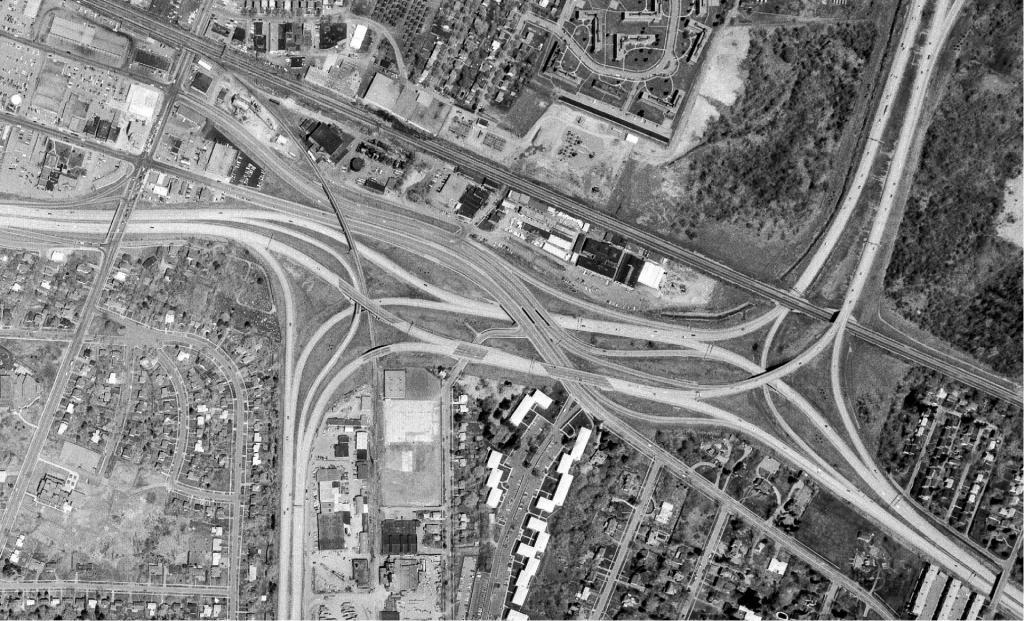 Rochester Can of Worms, 1971