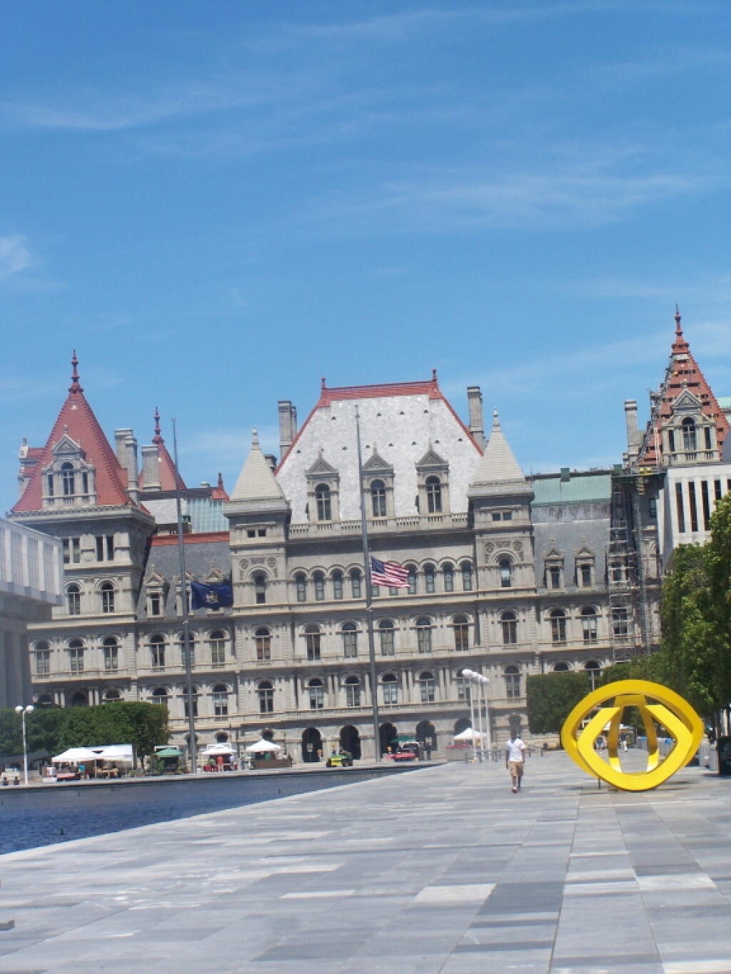 Photo: Capitol Photo: Capitol