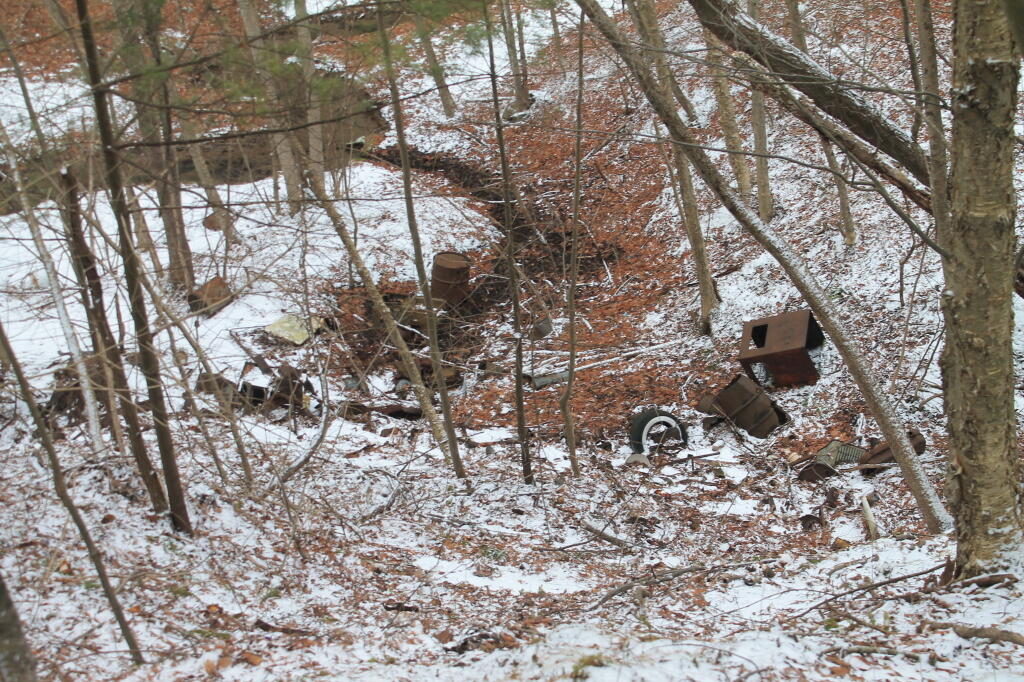 Photo: More Garbage in Kiakout Kill Photo: More Garbage in Kiakout Kill