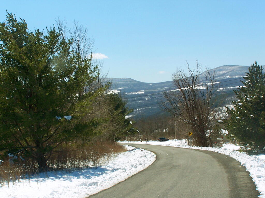 Photo: Twist Towards the Catskills Photo: Twist Towards the Catskills