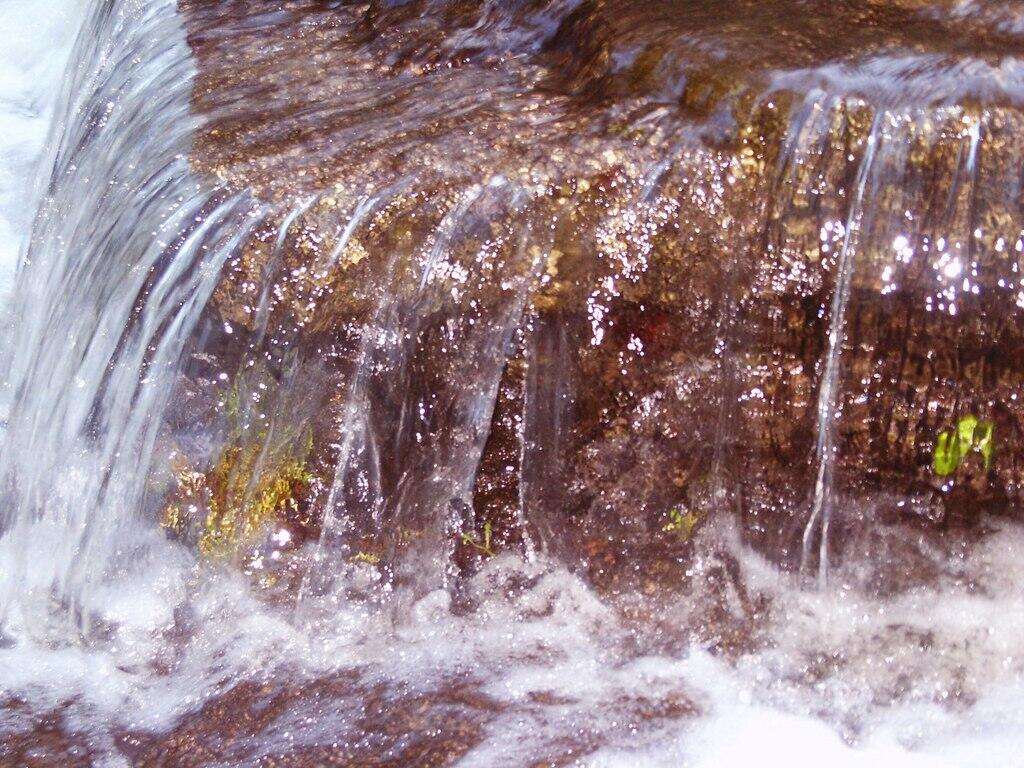 Photo: Water Falling Photo: Water Falling