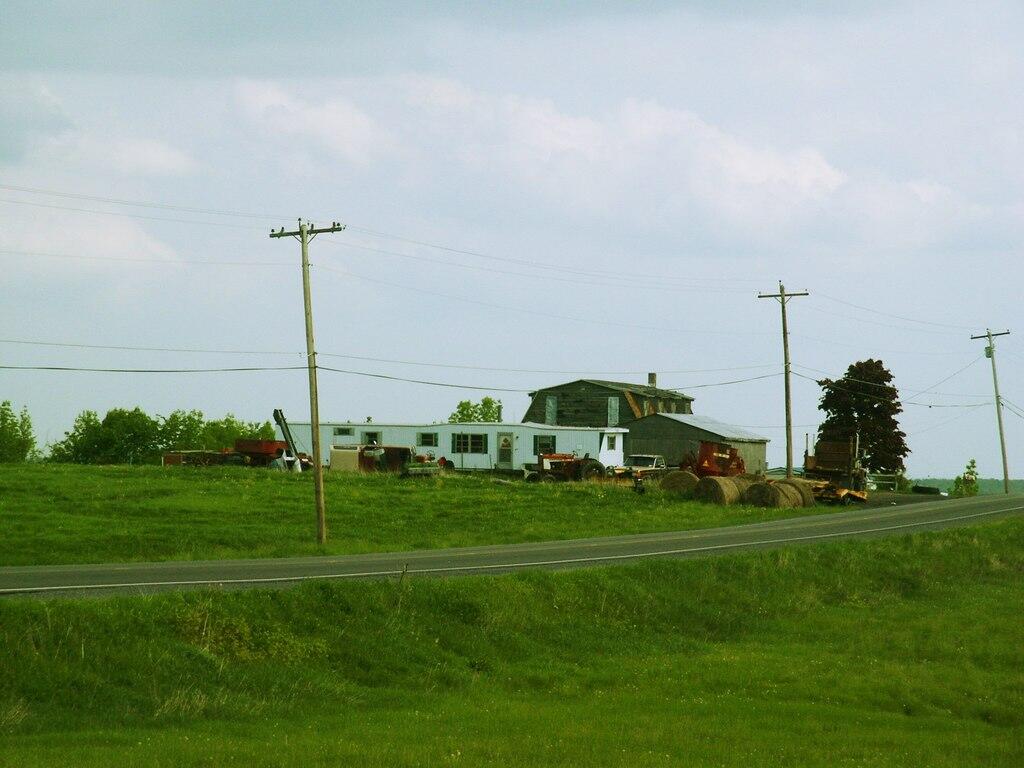 Photo: Trailer Farm