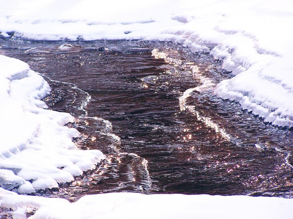 Photo: Crack in Ice Photo: Crack in Ice