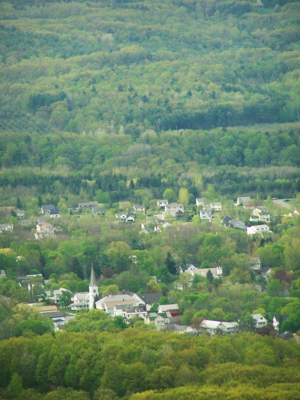 Photo: Altamont Photo: Altamont