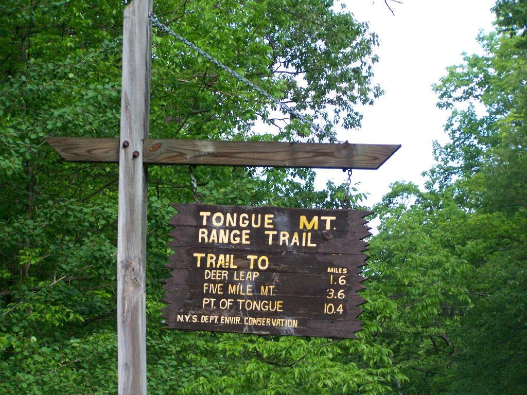 Photo: Trailhead