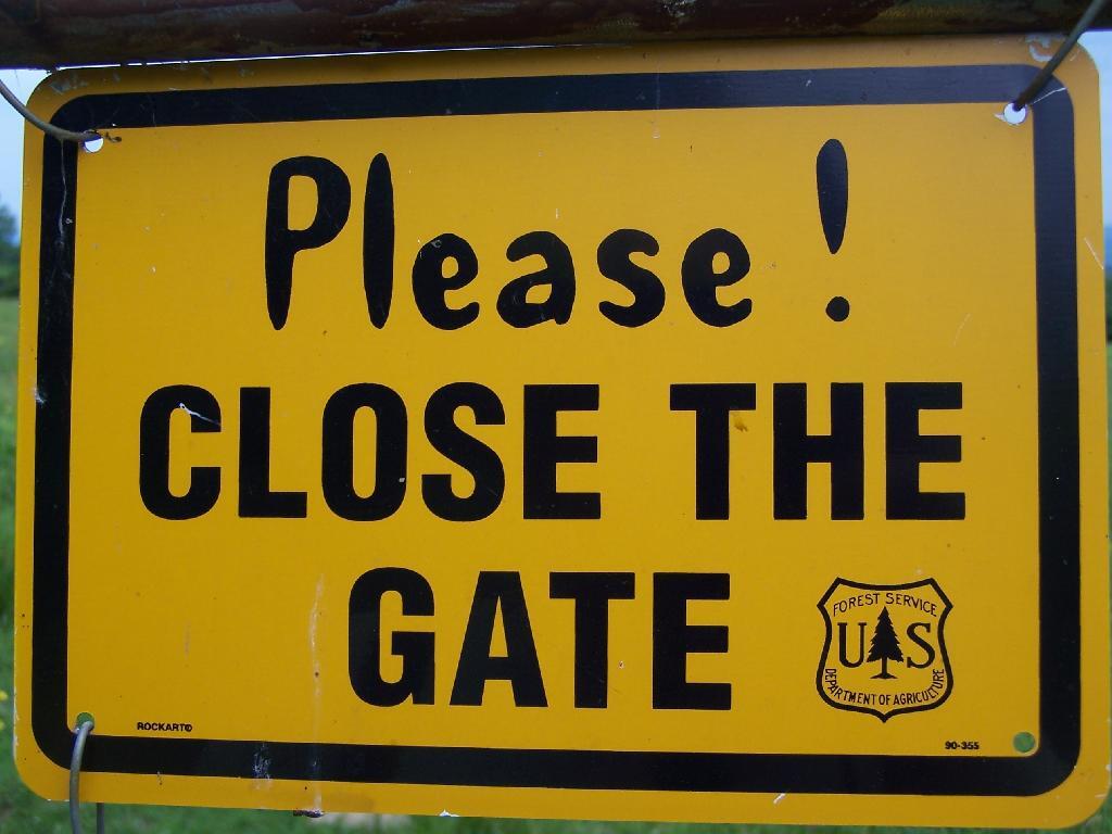 Photo: Close the Gate