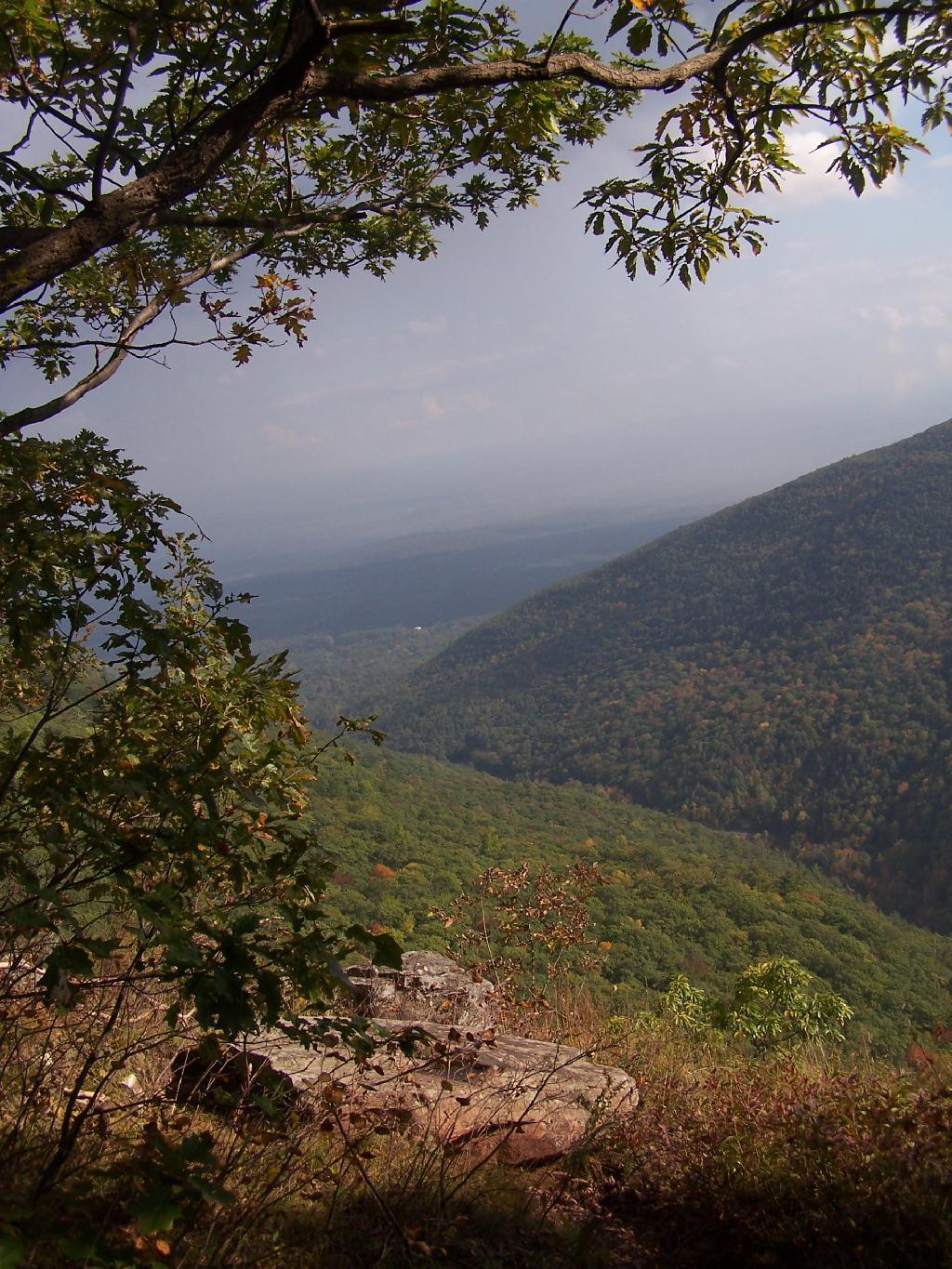 Photo: Towards the Valley Photo: Towards the Valley
