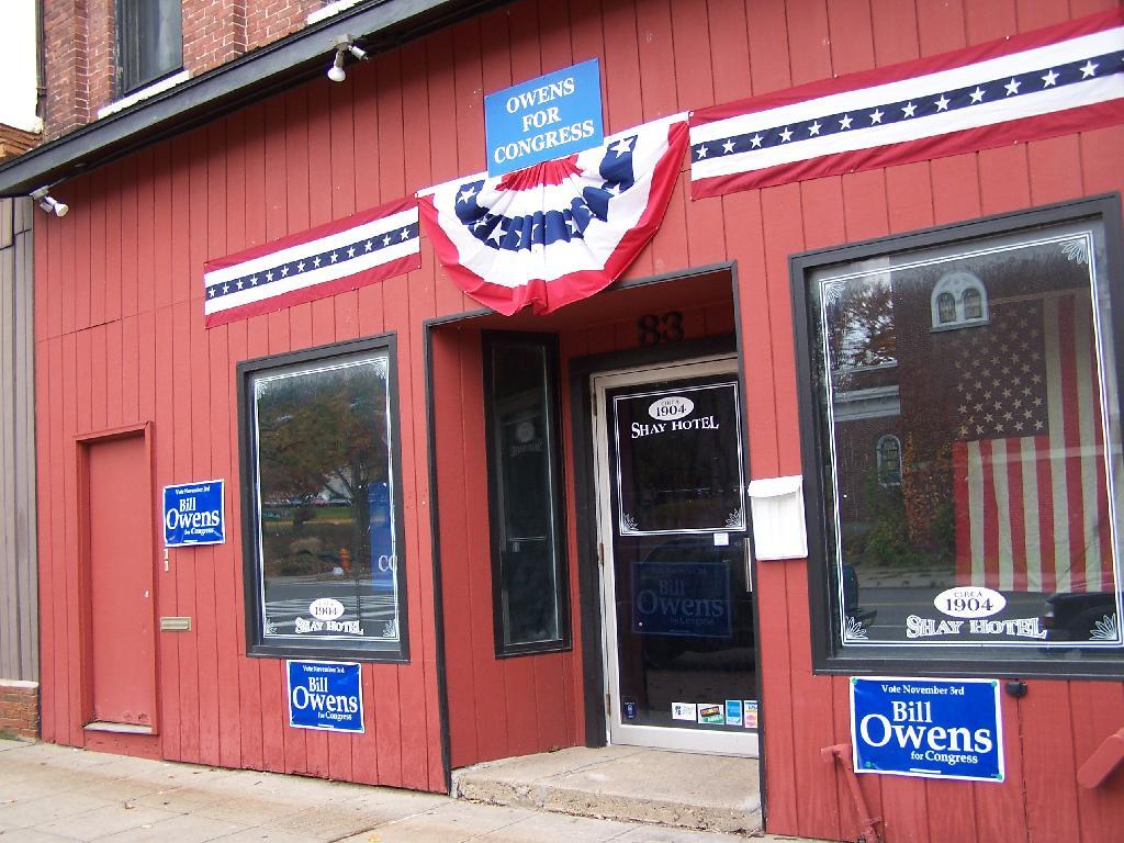 Photo: Owens for Congress HQ