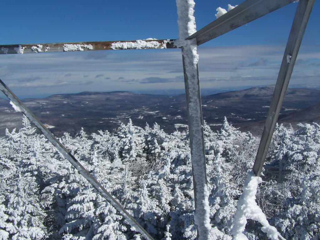 Photo: Thru Tower