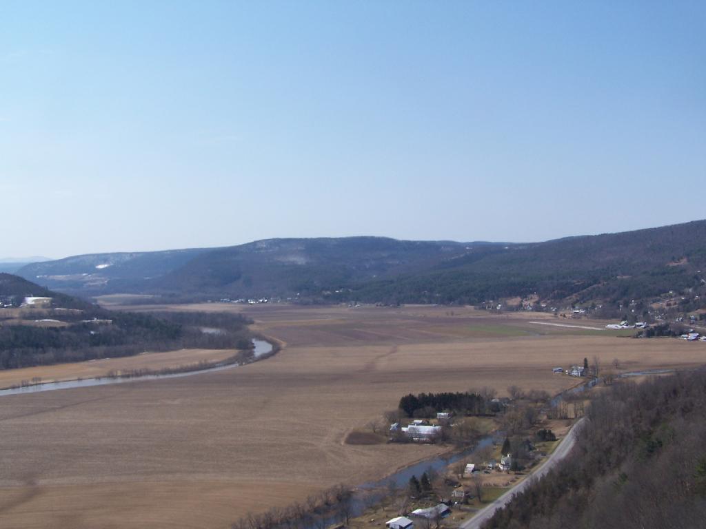 Photo: Tow Path Mountain
