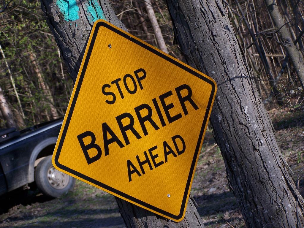 Photo: Stop Barrier Ahead Photo: Stop Barrier Ahead