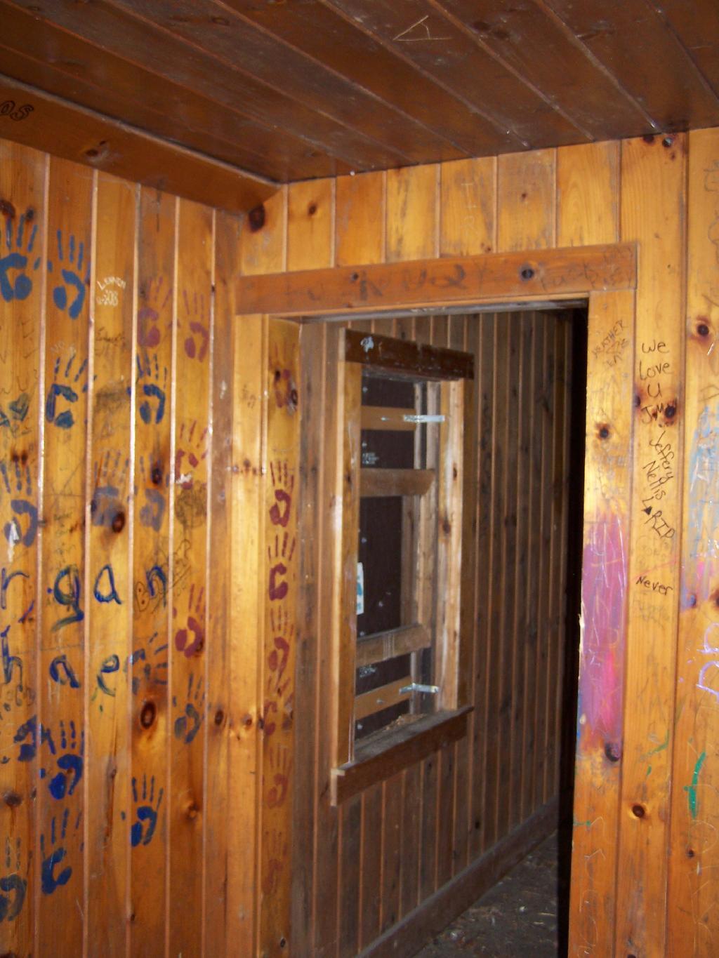 Photo: Inside Kane Mountain Ranger's Cabin
