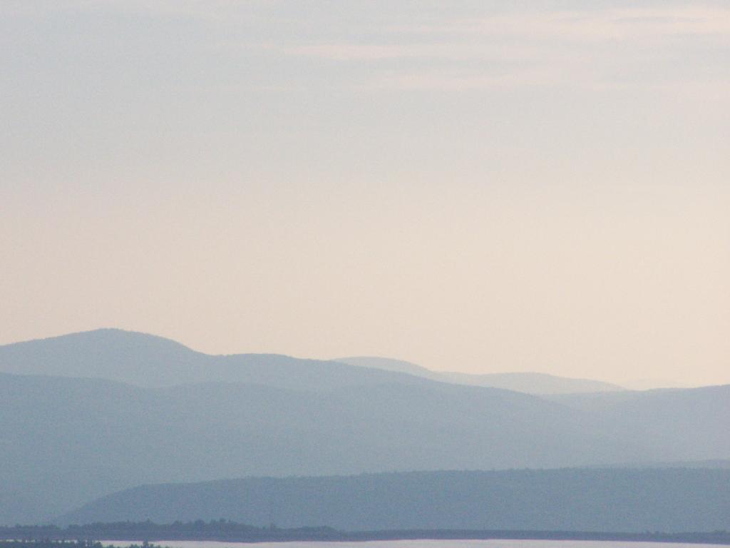 Photo: Blenhium Mountain