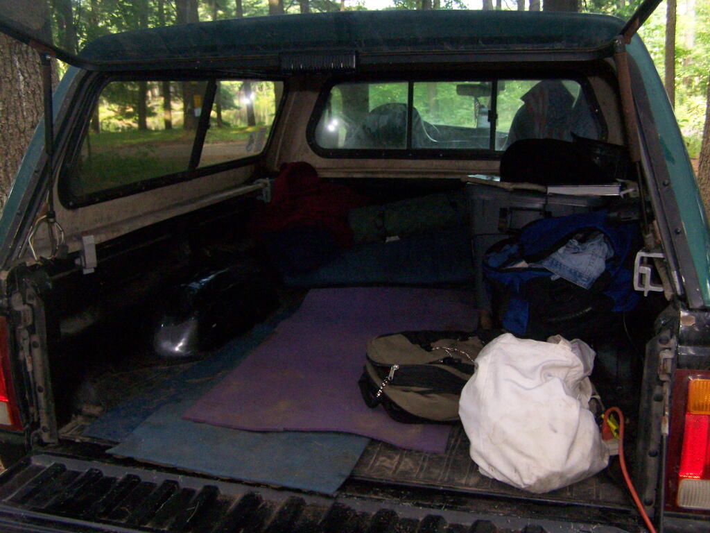 Photo: Back of Pickup Photo: Back of Pickup