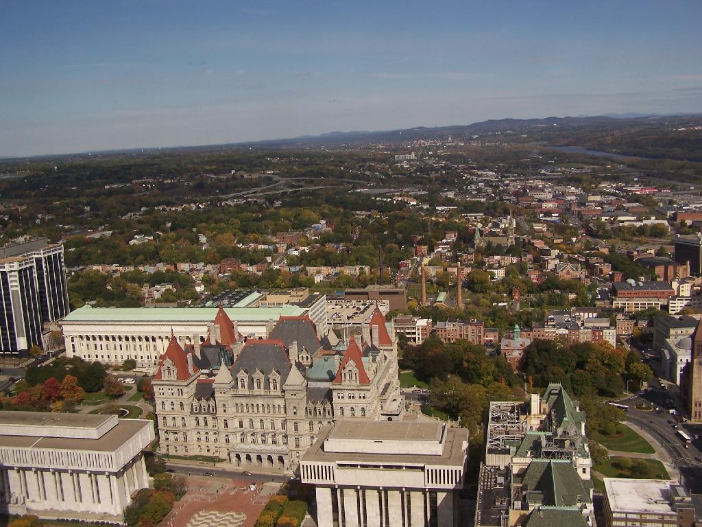 Photo: State Capitol Photo: State Capitol