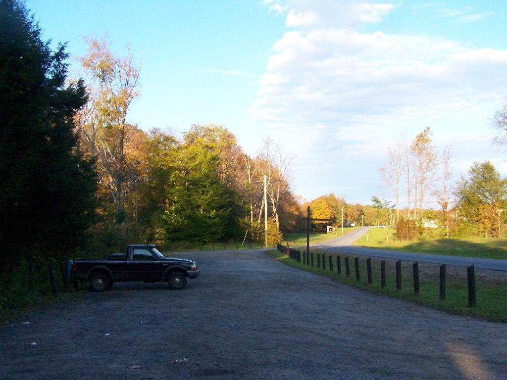 Photo: Parking Area Photo: Parking Area
