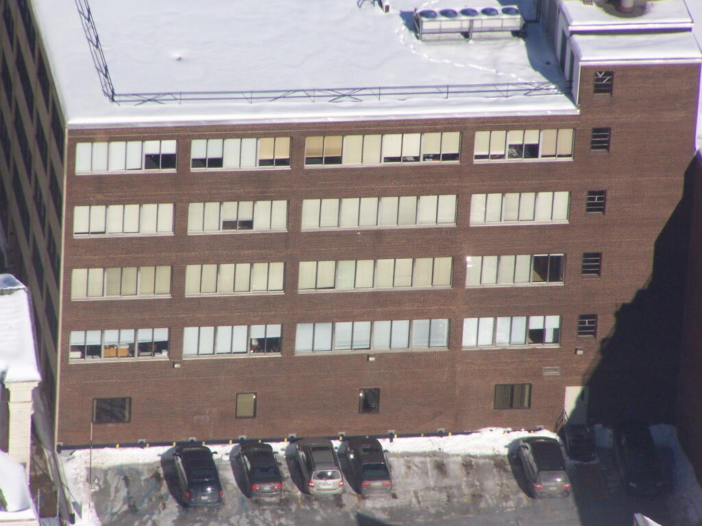 Photo: Office Building Photo: Office Building