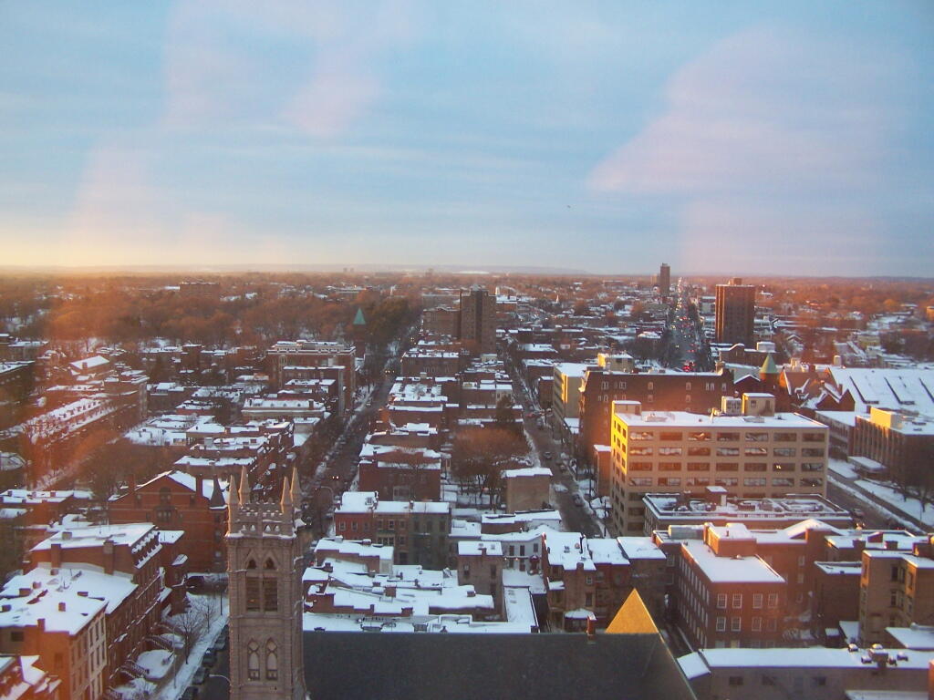 Photo: Evening Rays Over Center Square Photo: Evening Rays Over Center Square
