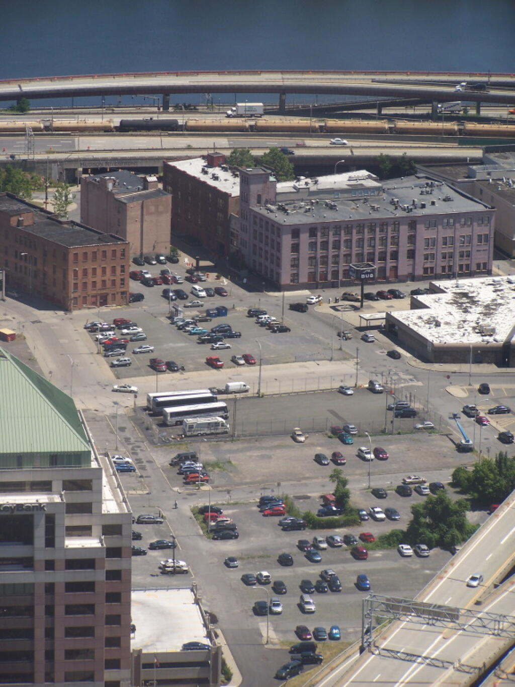 Photo: Urban Parking Lots Photo: Urban Parking Lots