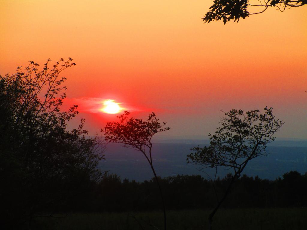 Photo: With the Western Wildfires, It's Been Hard to Capture a Good Sunset