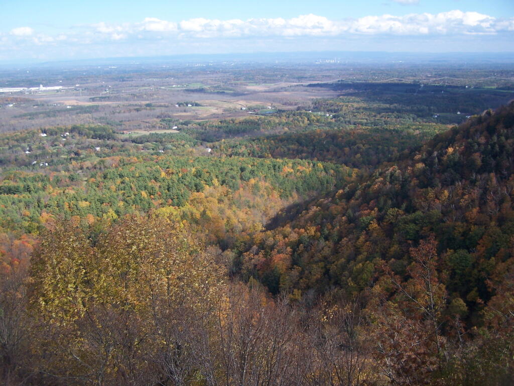 Photo: East Photo: East