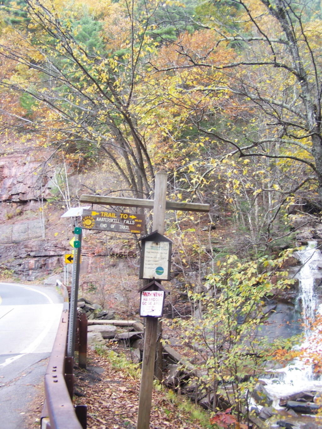 Photo: Sign to End of Trail