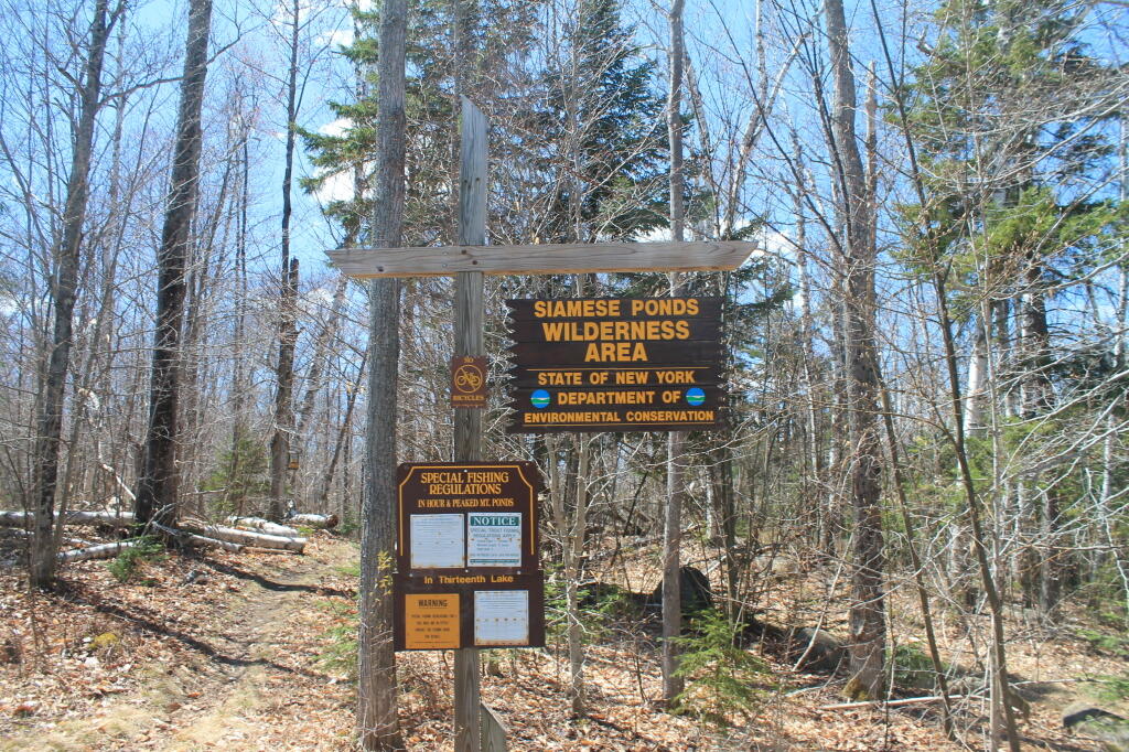 Photo: Siamese Pond Wilderness Boundary