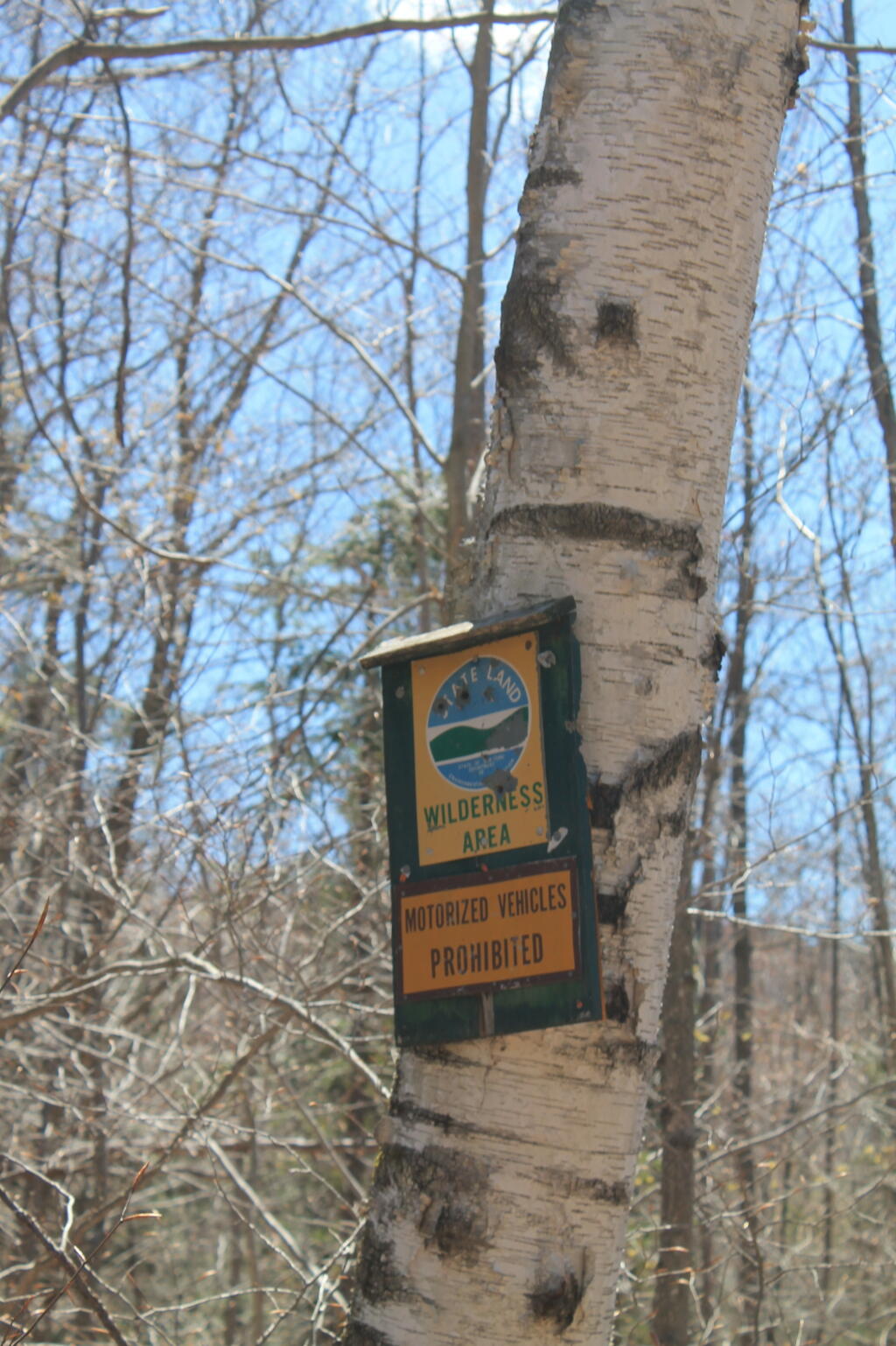 Photo: Wilderness Boundary Photo: Wilderness Boundary