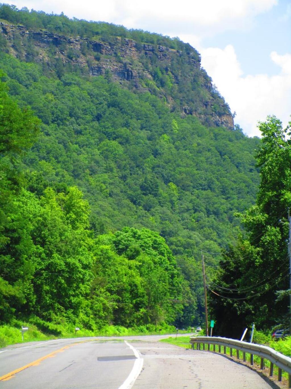 Photo: Vromans Nose from NY 30