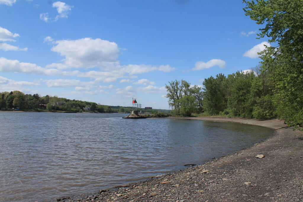 Photo: Hudson River Photo: Hudson River