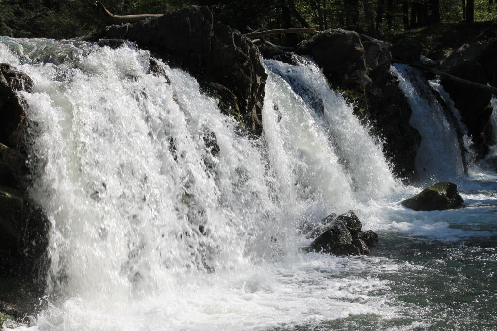 Photo: Waterfalls Photo: Waterfalls
