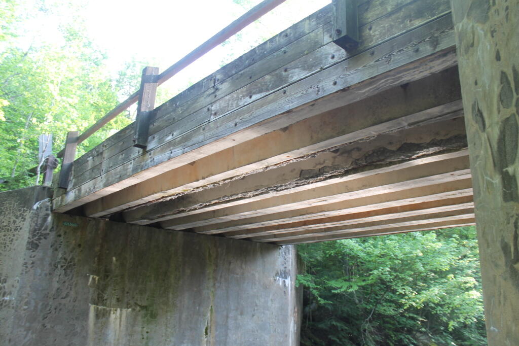 Photo: Failed Beams on Otter Brook Bridge