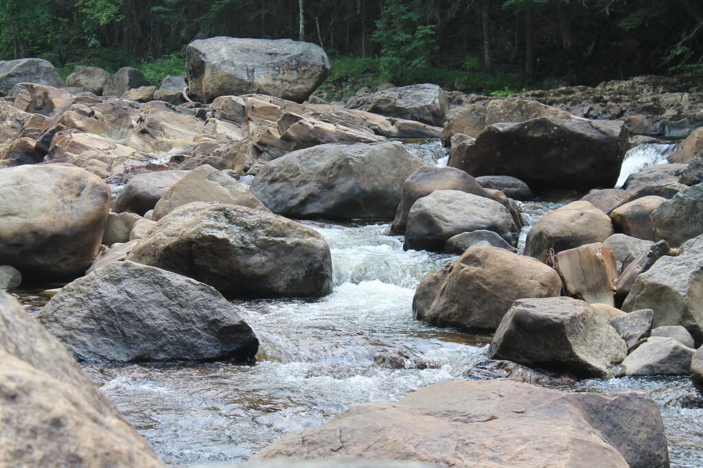 Photo: Water Flows Through Rocks Photo: Water Flows Through Rocks