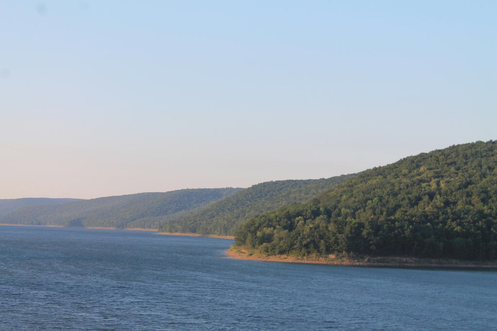 Photo: Anticlines