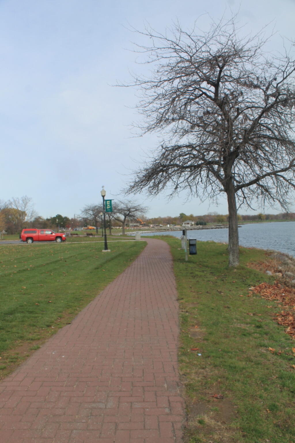 Photo: Waterfront Trail