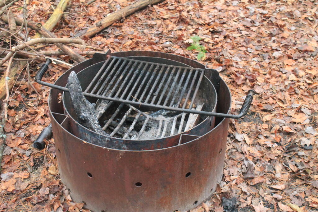 Photo: Nice Fire Pit Photo: Nice Fire Pit