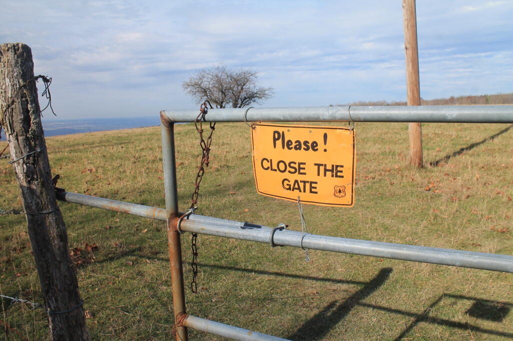 Photo: Please Close the Gate