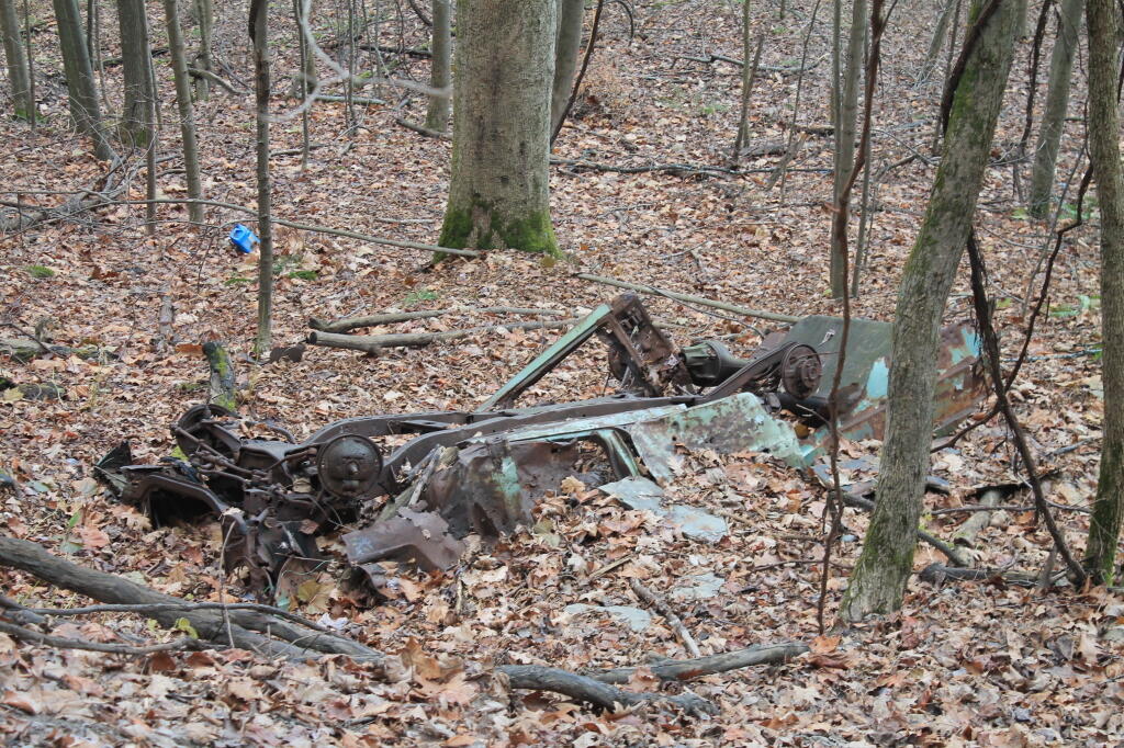 Photo: Old Junked Car in the Gorge Photo: Old Junked Car in the Gorge