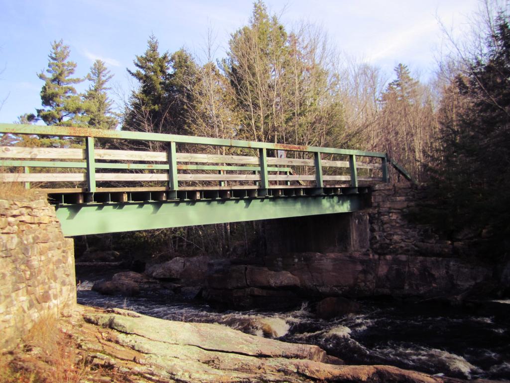 Photo: Iron Bridge Photo: Iron Bridge