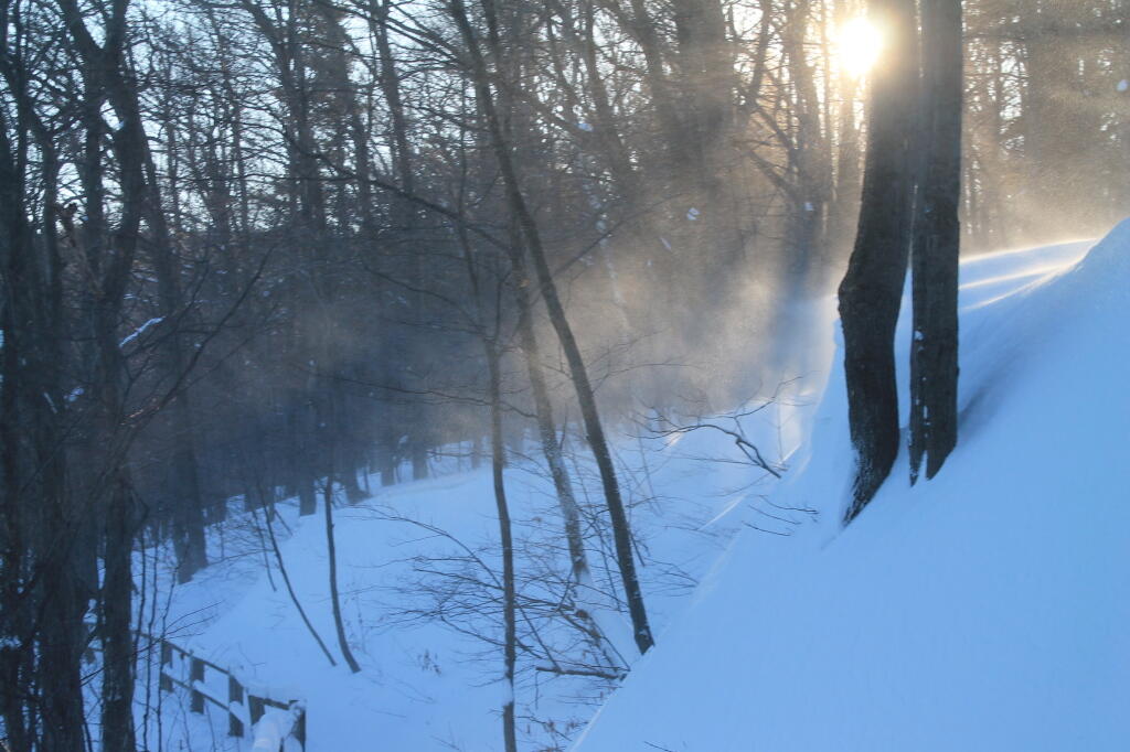 Photo: Blowing Snow Photo: Blowing Snow