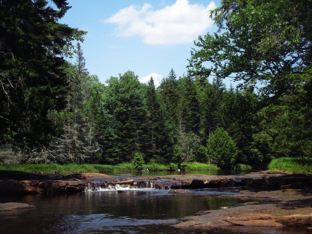 Photo: Natural Rock Dam
