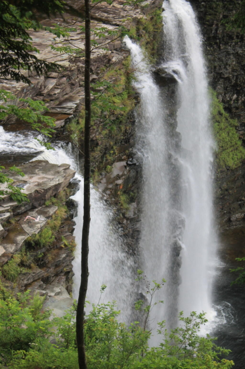 Photo: Waterfall Photo: Waterfall