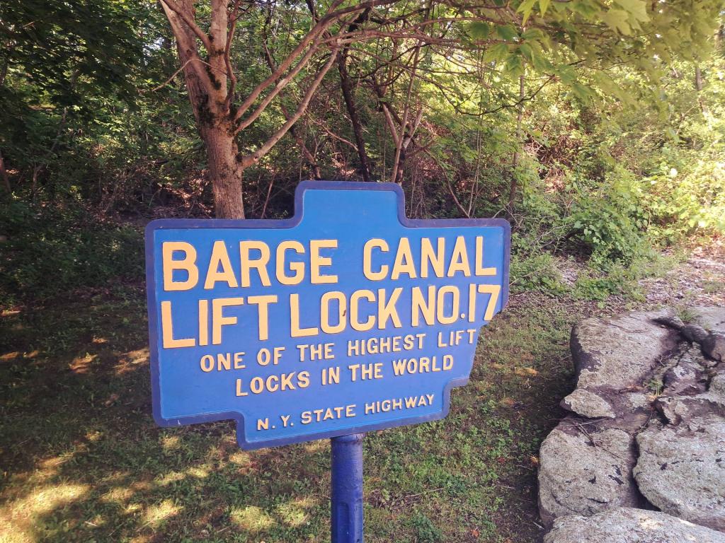 Photo: Barge Canal Lock 17 - One of the Highest in the World