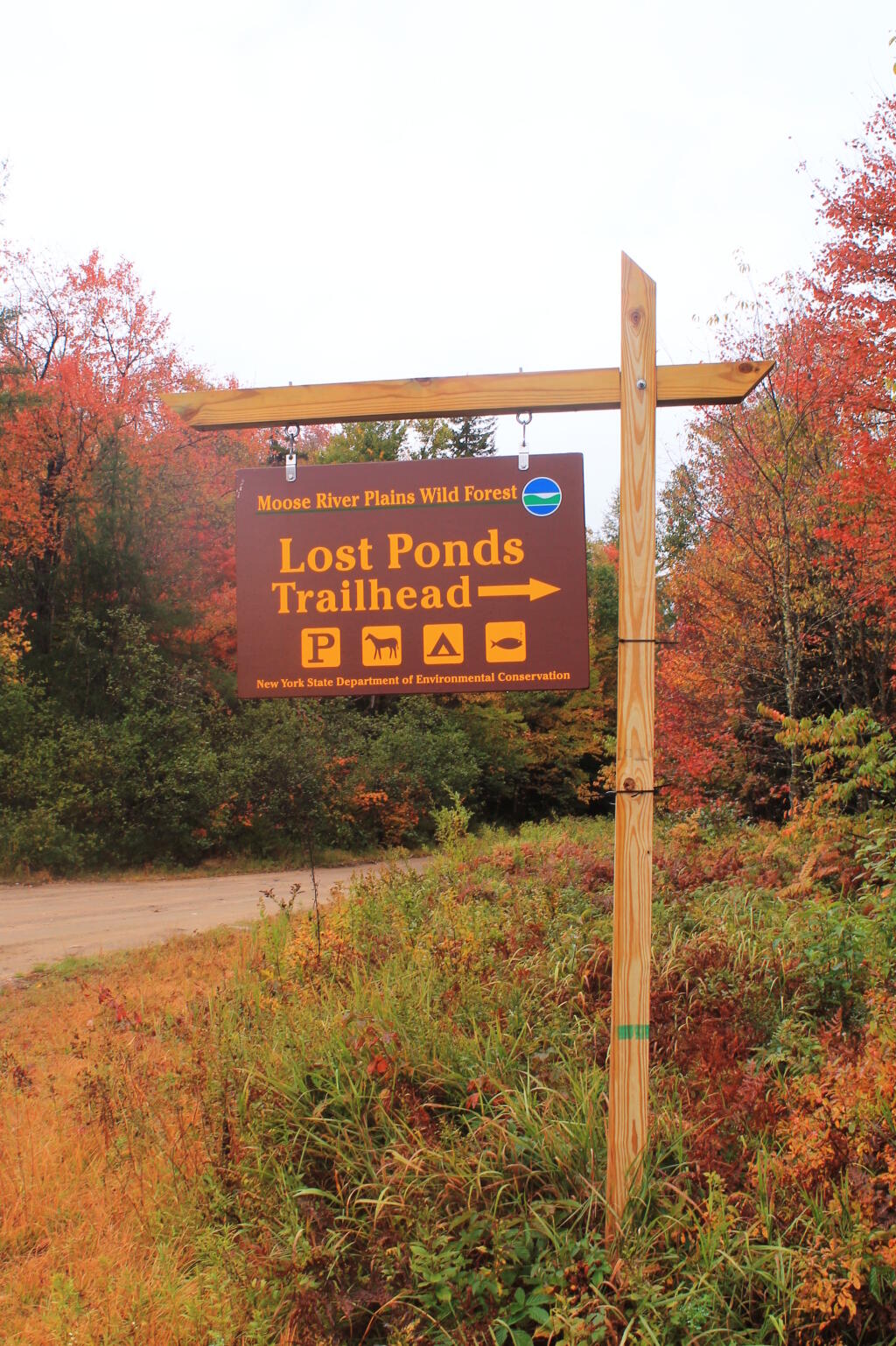 Photo: Lost Ponds Trailhead