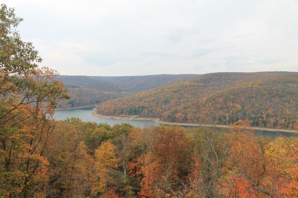 Photo: Towards Dewdrop Run
