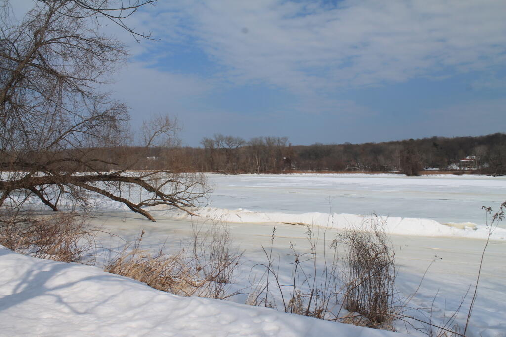 Photo: Schodack Island and Hells Gate Photo: Schodack Island and Hells Gate