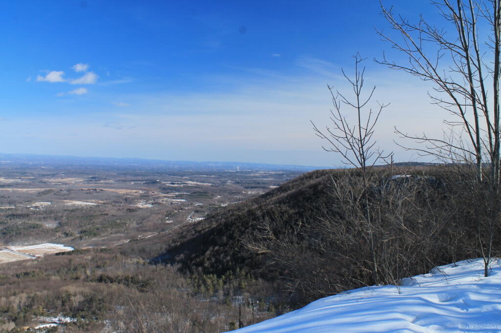 Photo: Towards Hang Gliders Cliff Photo: Towards Hang Gliders Cliff