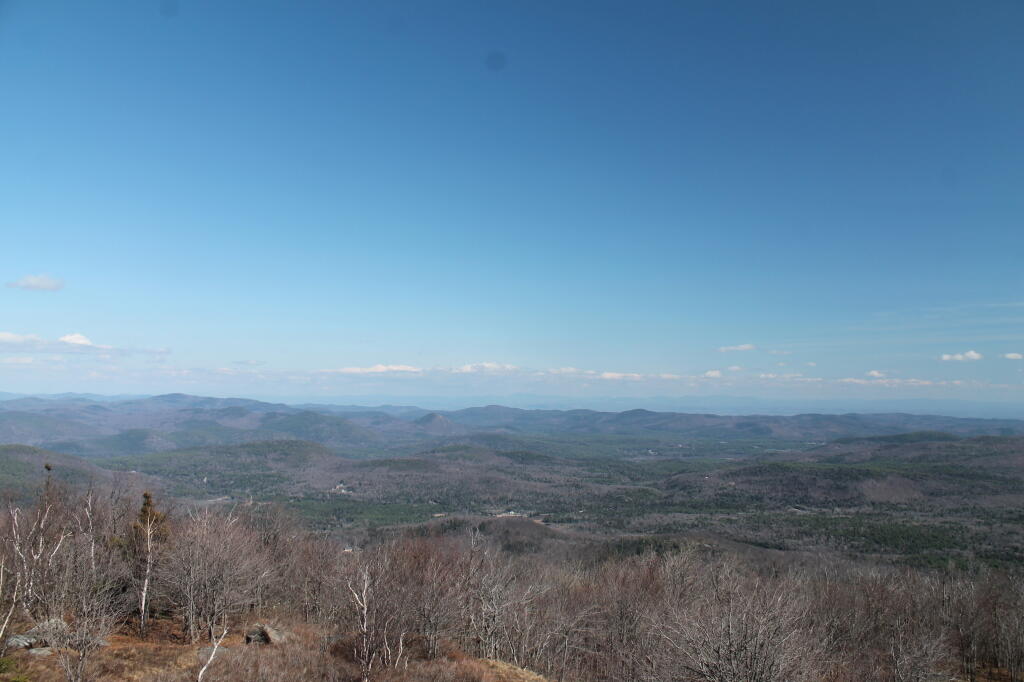 Photo: Clear Day, Looking East