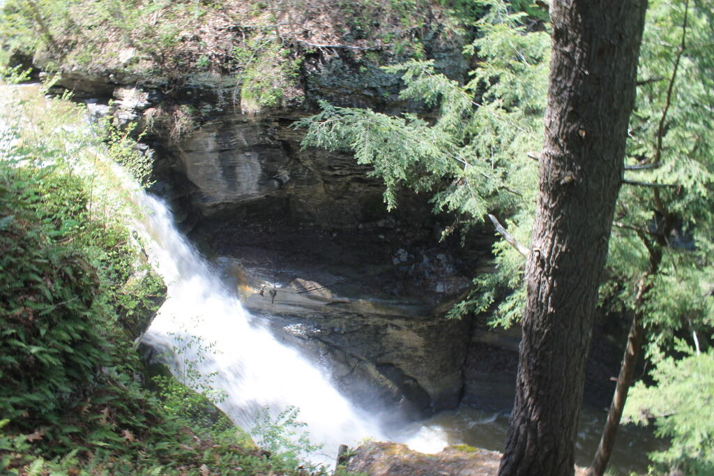 Photo: Middle Falls