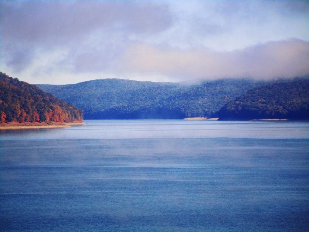 Photo: Fog on the Allegheny Reservior